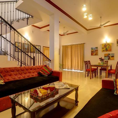 באג'ה Jaqk Holidays - 9Bhk Villa For Big Groups, Private Pool-Wifi-Cartaker-Parking, North Goa מראה חיצוני תמונה